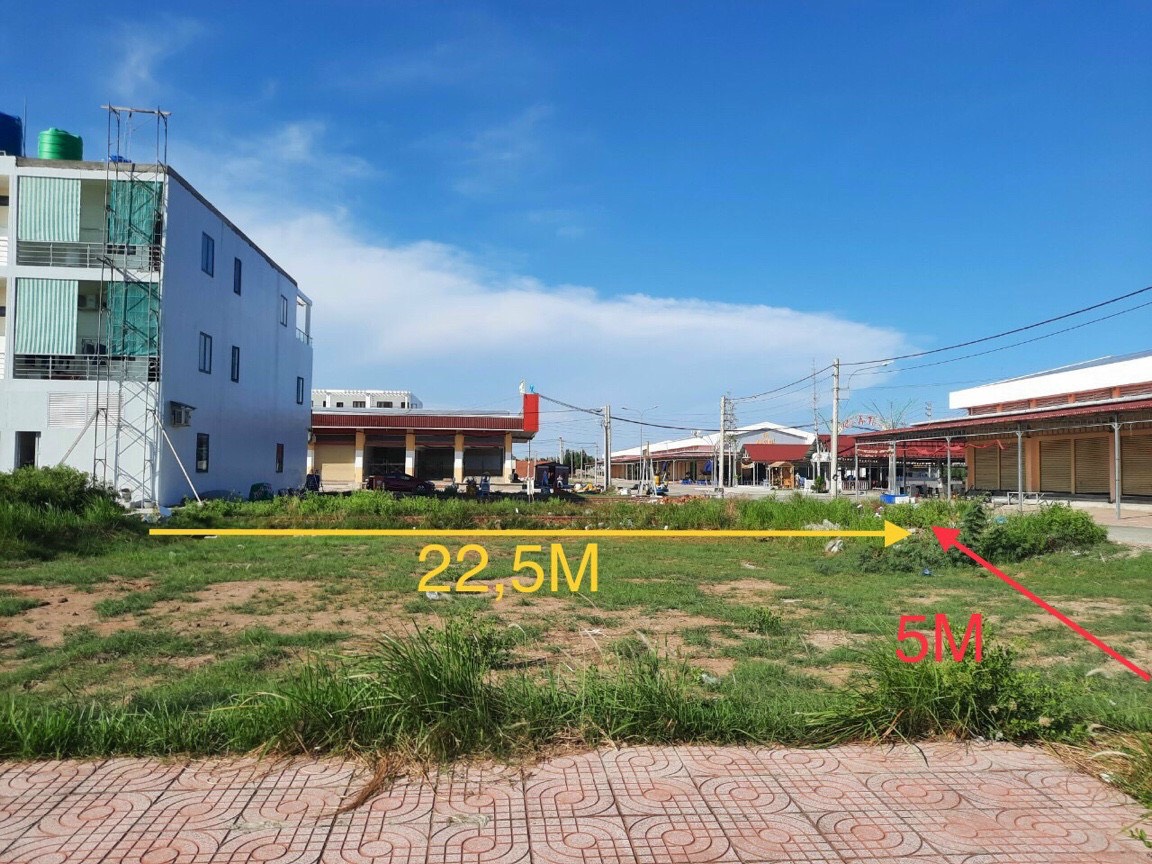 Cần Bán Nền Đất Mặt Tiền Chợ Tạp Hoá - Ăn Uống trong Khu Chợ Mới Thạnh Phú