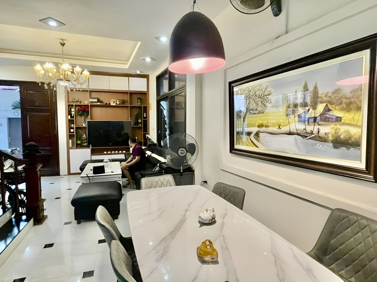 Bán nhà Xã Đàn DT34m2x4T, MT5m, 3PN. Gần phố, đường ôtô. Đường rộng.