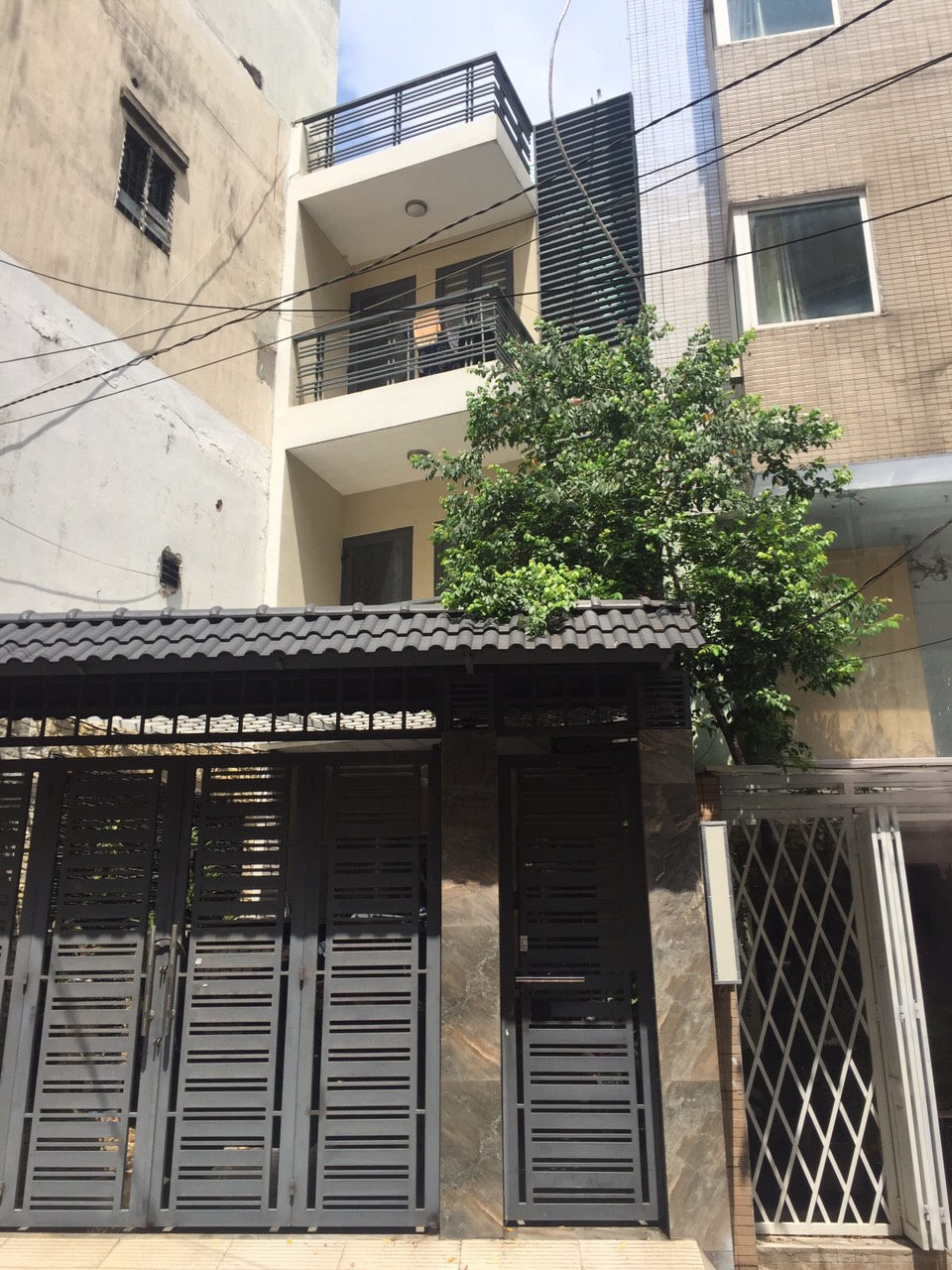 Hẻm xe hơi 54/1 Đào Duy Anh P.9, Q.Phú Nhuận, 5x14m, nh: 7m, trệt 1 lầu, sân thượng