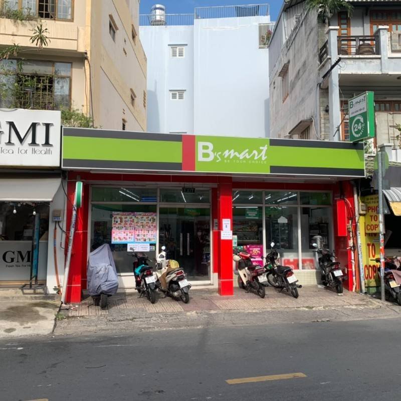 MT Nguyễn Văn Đậu, P.5, Q.Phú Nhuận,dt: 7,7x17m, nhà c4,đang cho thuê 50tr/tháng