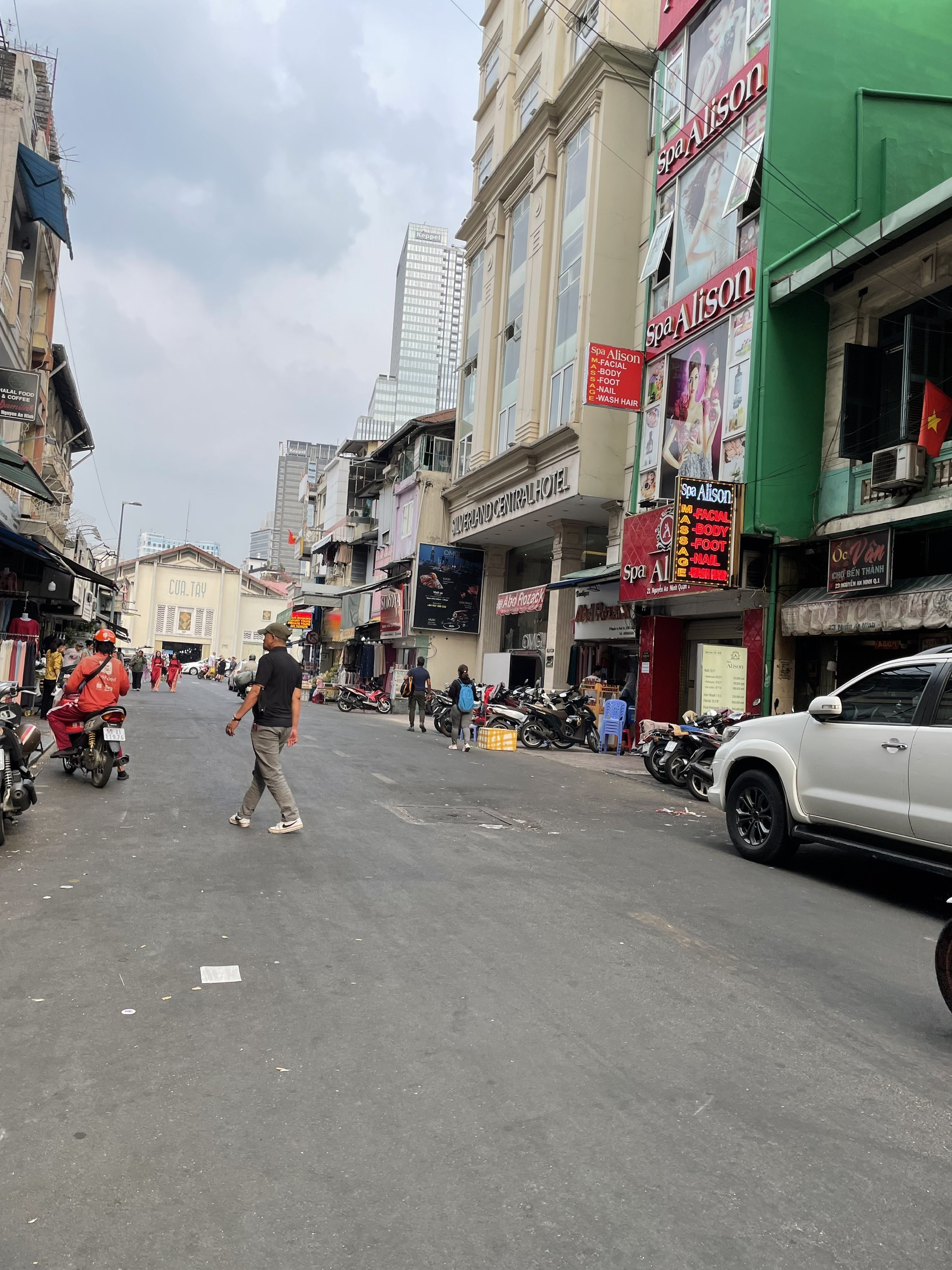 BÁN NHÀ MẶT TIỀN NGUYỄN AN NINH P. BẾN THÀNH QUẬN 1 - 5.4x16.5m 3 LẦU - CN 88.7M2 - SẴN NGUỒN TIỀN 45tr/tháng - CHỈ 400TR/M2