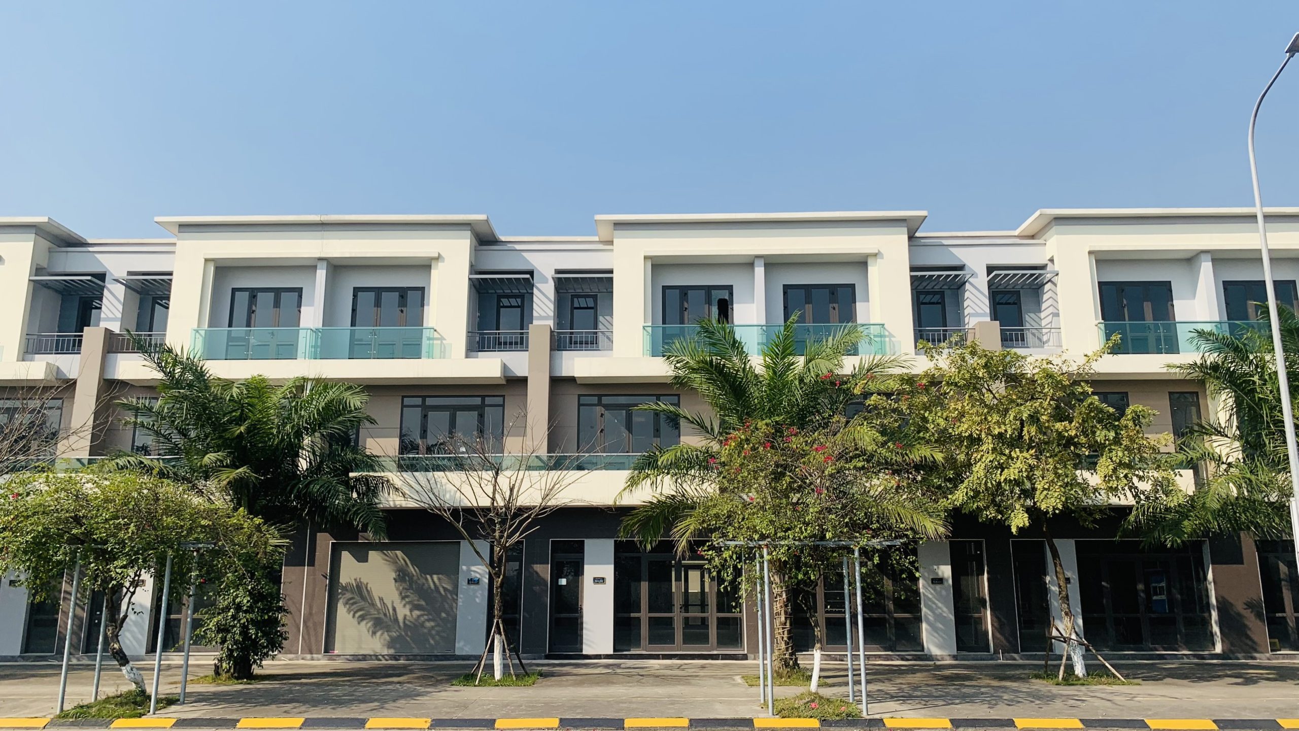 Mở bát đầu tháng căn shophouse mặt tiền rộng 6m, mặt đường rộng vô cùng chỉ có tại Centa City Vip Từ Sơn _ Bắc Ninh