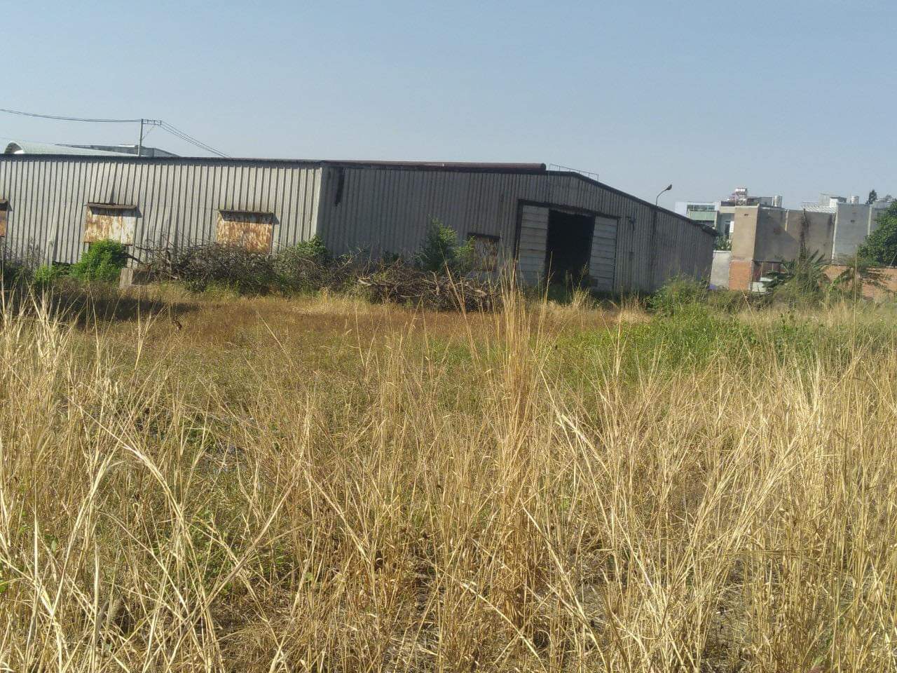 CHO THUÊ GẤP ĐẤT LỚN GẦN 5HA MT LÀM BÃI XE, LOGISTIC.