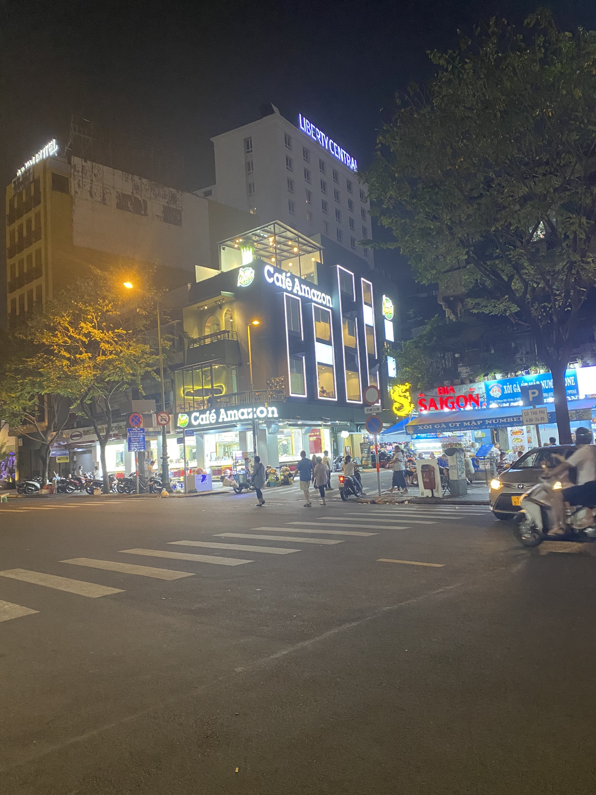 Kẹtnợ bán gấp mặt tiền Thành Thái, Quận 10, diện tích : 4,5x16 , 4 tầng, Giá chỉ 17 tỷ