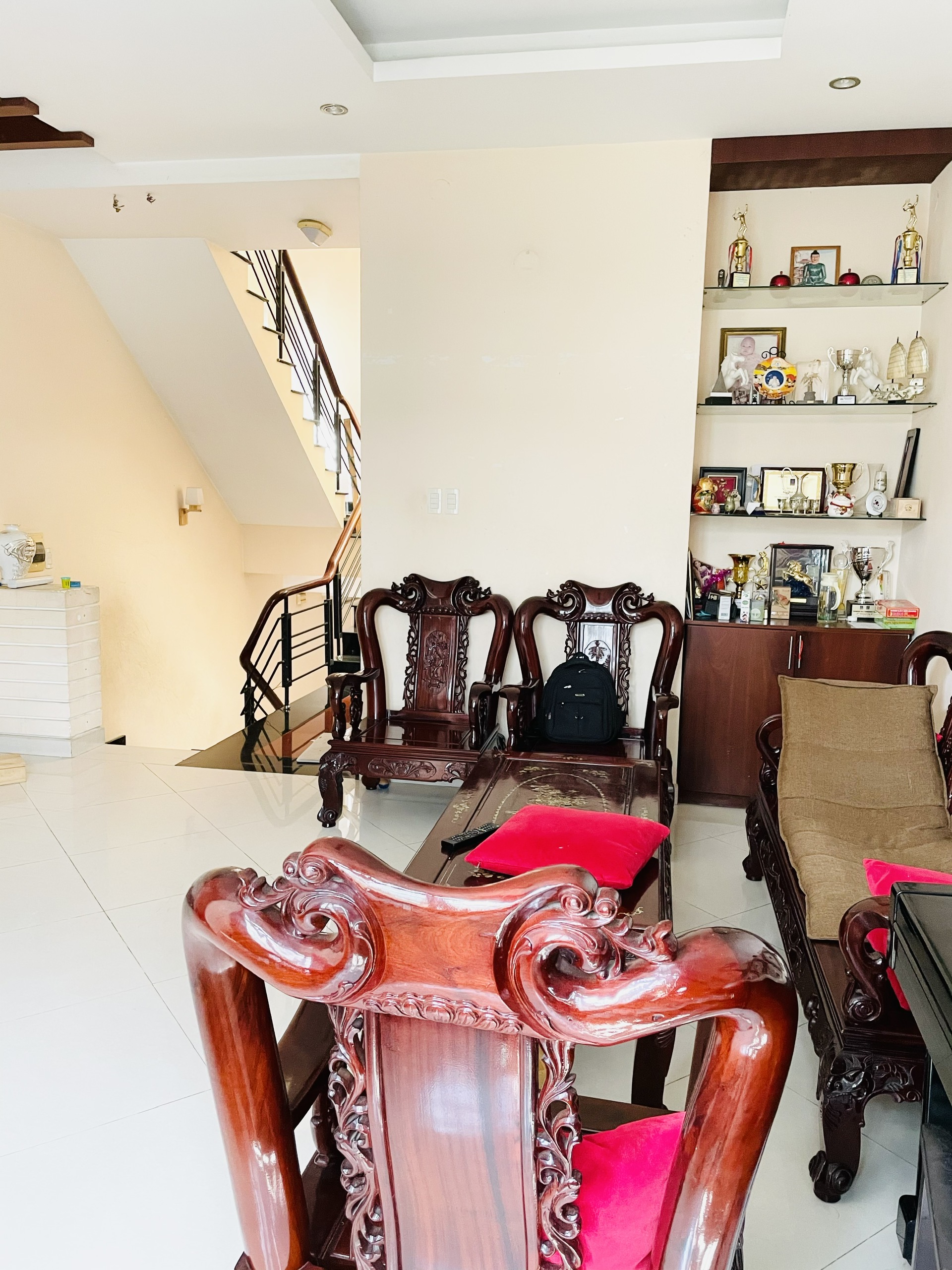 Cho thuê nhà NC HXH đường Tân Mỹ Tân Thuận Tây Q7. DT 5,5x17m trệt 3 lầu ST, 3pn 3wc, giá: 26tr/th