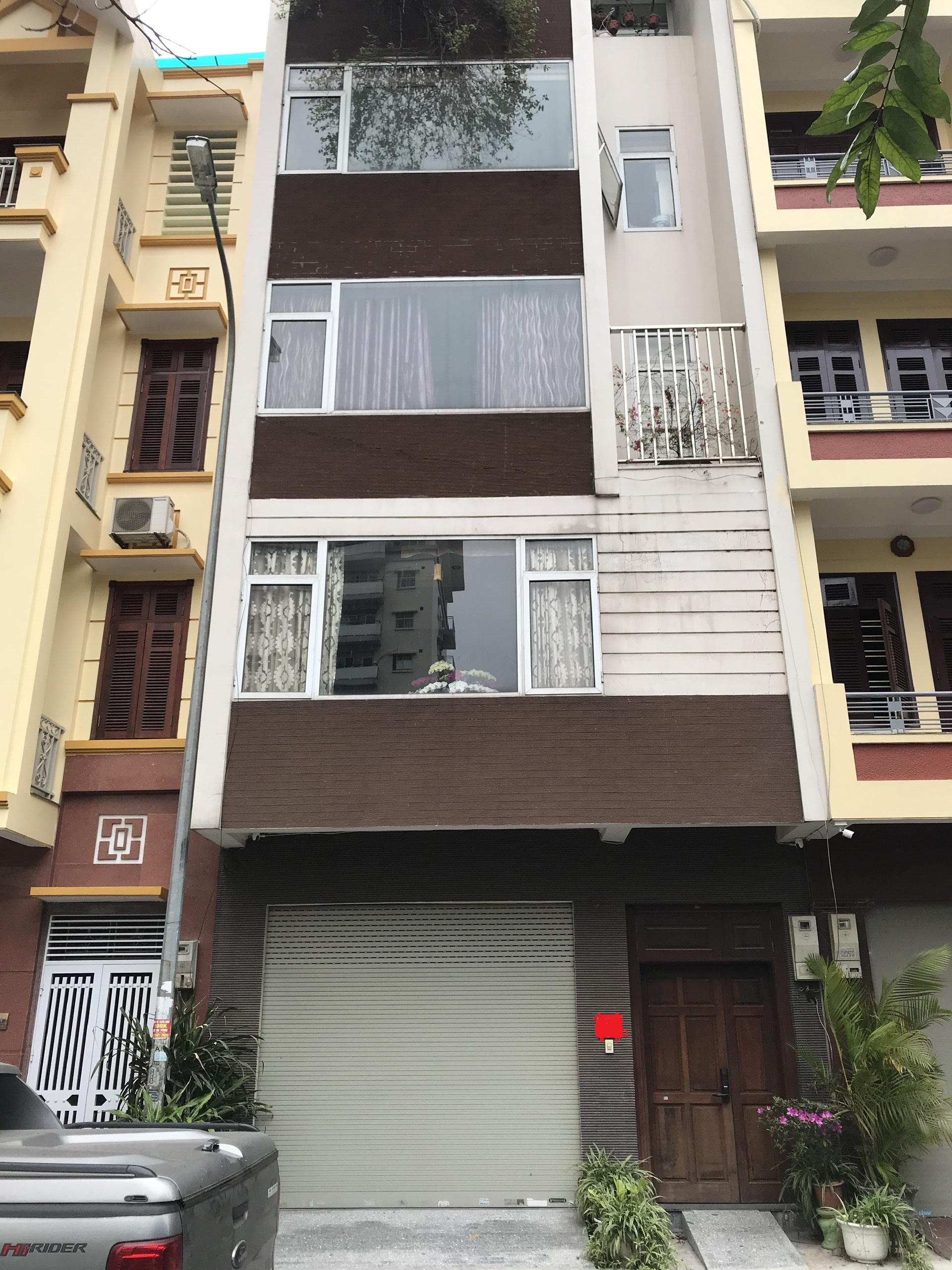 Bán nhà phố Nguyễn Thị Định, Cầu Giấy, 70m2, MT5m, phân lô ô tô tránh, vỉa hè ô tô đỗ cửa, kinh doanh - làm văn phòng, 15 tỷ - 0932,326,626