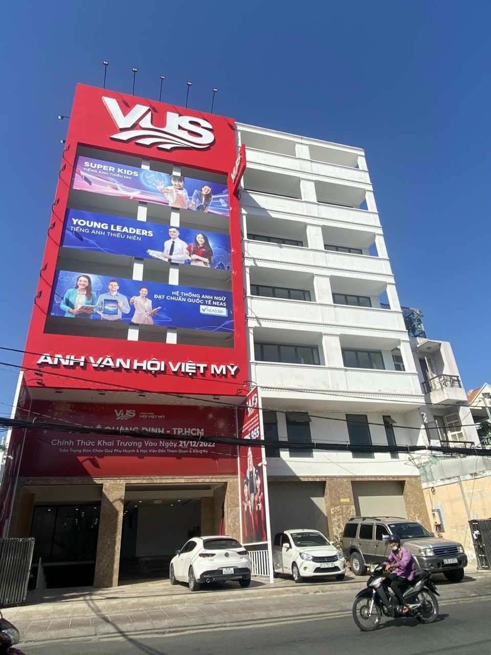 Bán Biệt Thự đường Phùng Khắc Khoan, P.Đakao, Q.1, Dt: 15x19,91m, 300m2, Biệt Thự T,L, 155 Tỷ.