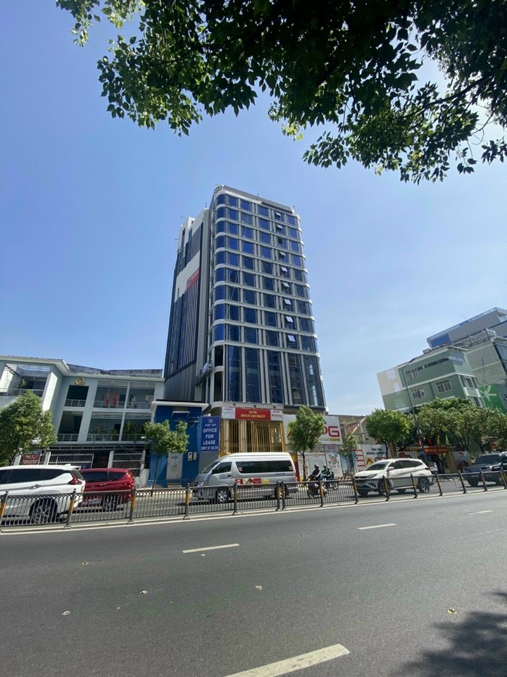 Bán Tòa Nhà đường Điện Biên Phủ, P.Đakao, Q.1, Dt: 8.93x17m, 153m2, H,T,L, 6L,MCT, 125 Tỷ.