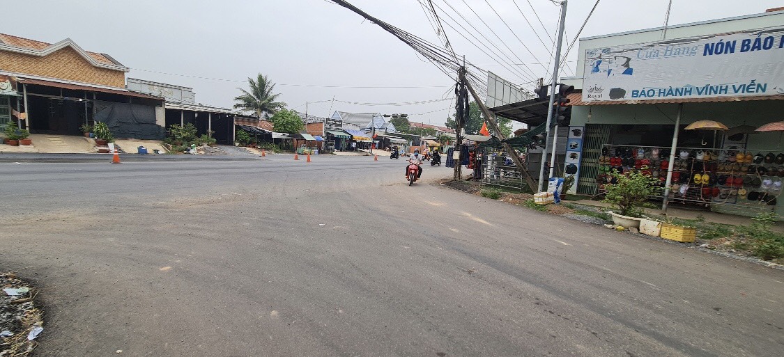 CẦN TIỀN BÁN ĐẤT GẤP TẠI ẤP XÓM BỐ - HIỆP THẠNH - GÒ DẦU - TÂY NINH