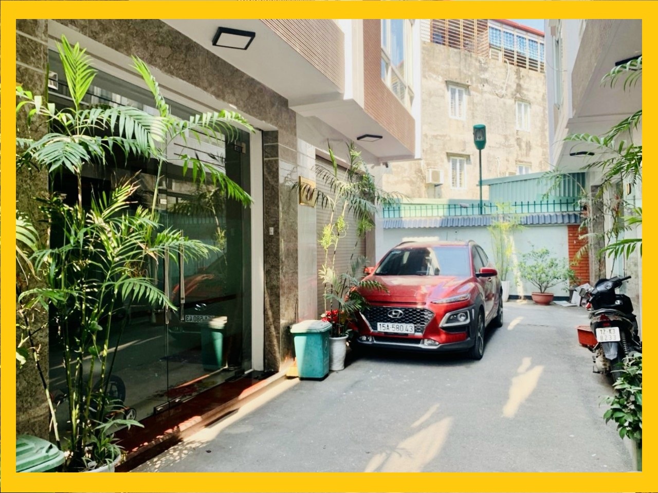 Bán nhà phố 193 Văn Cao 50m x 4 tầng GIÁ cực rẻ 3.3 tỉ ô.tô đỗ cửa, để lại hết nội thất xịn sò