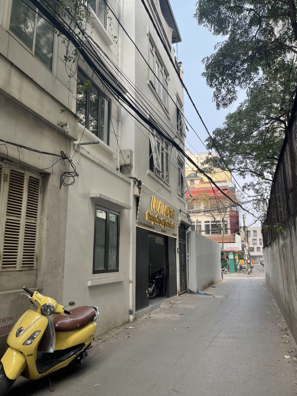 MẶT NGÕ KINH DOANH Ô TÔ TRÁNH PHỐ HOÀNG QUỐC VIỆT, DT 100M2, MẶT TIỀN 10M. GIÁ 21.8 TỶ