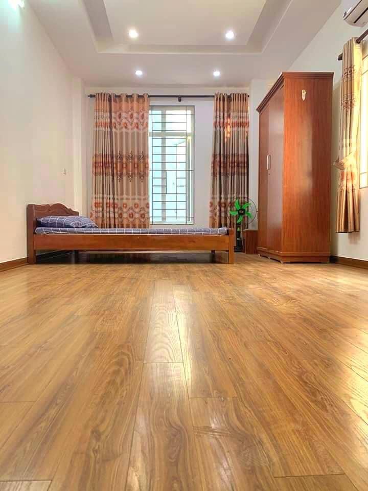 Bán nhà ngõ 169 Hoàng Mai, 36m2 5 tầng, mt 3,6m, 3 ngủ rộng, 3,6 tỷ