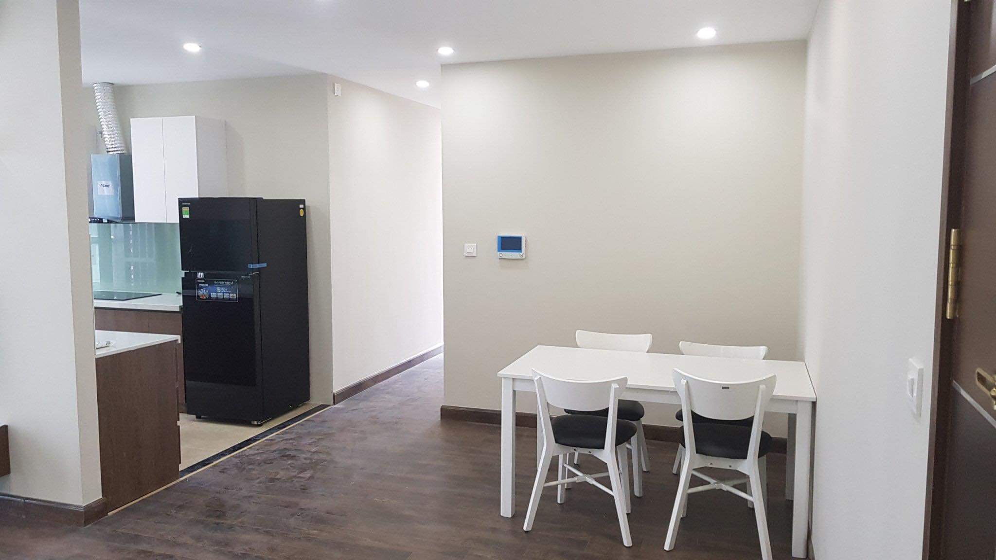 Chính chủ cho thuê căn hộ 3pn, 2wc nằm ở chung cư goldseason 47 Nguyễn Tuân, căn góc