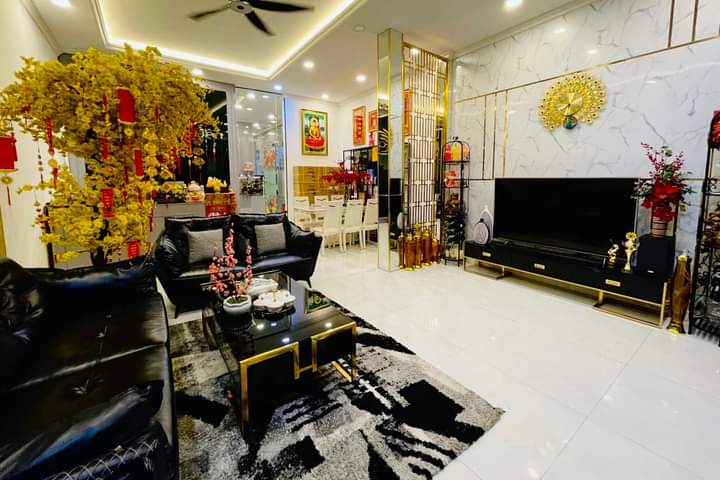 TẶNG TOÀN BỘ NỘI THẤT CAO CẤP NHƯ HÌNH – NGAY KHU VIP BẮC HẢI – Ô TÔ AUDI ĐỖ CỬA – CHỈ 15,X TỶ TL