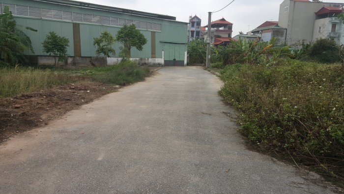 Bán gấp 82m2 đất Thạch Cầu, mt 4.2m, ô tô, nhỉnh 5 tỷ.