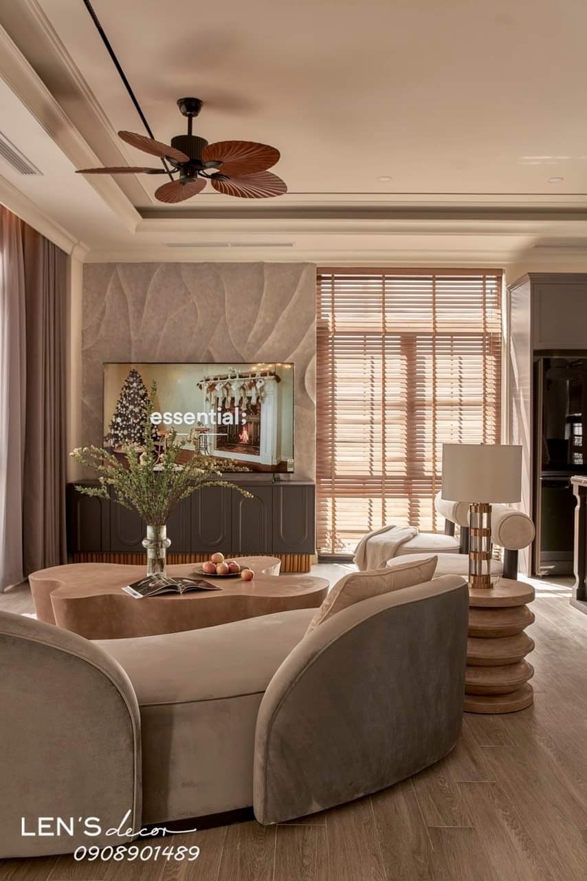 Bán nhà 2 mặt tiền khu Fideco đường Thảo Điền Quận 2. DT: 7x20m. Giá chỉ 27.3 tỷ.