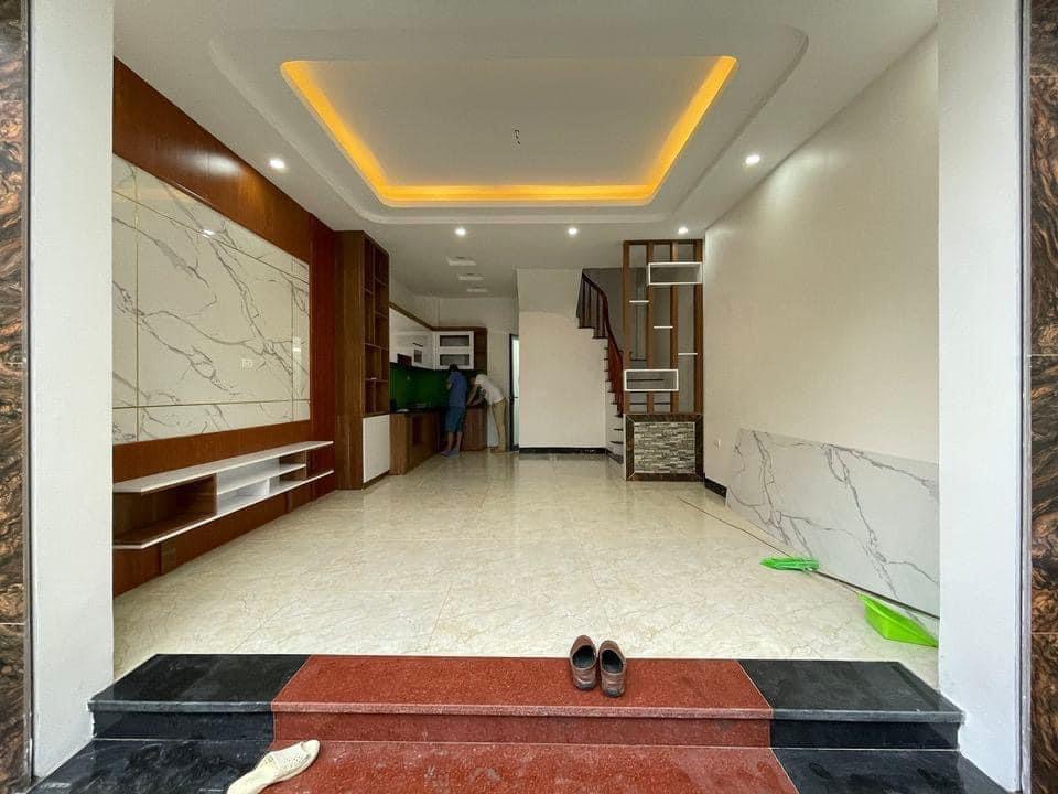 Bán nhà Tây Trà, 32m x 5T x 4.3 tỷ, Ô TÔ ĐỖ CỬA - NGÕ THÔNG - 2 MẶT THOÁNG