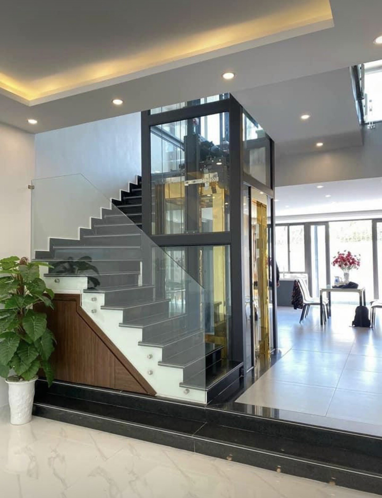 SIÊU PHẨM 7 TẦNG THANG MÁY - LÔ GÓC QUAN NHÂN - CĂN HỘ DÒNG TIỀN 45tr/tháng- DT 45m2x 7 tầng x MT 4.8m- GIÁ 6.1 Tỷ