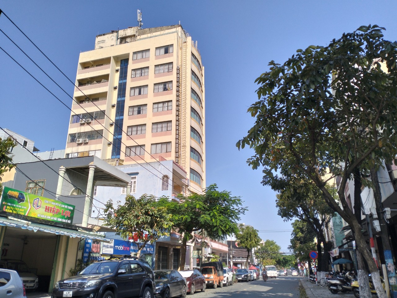 292m2