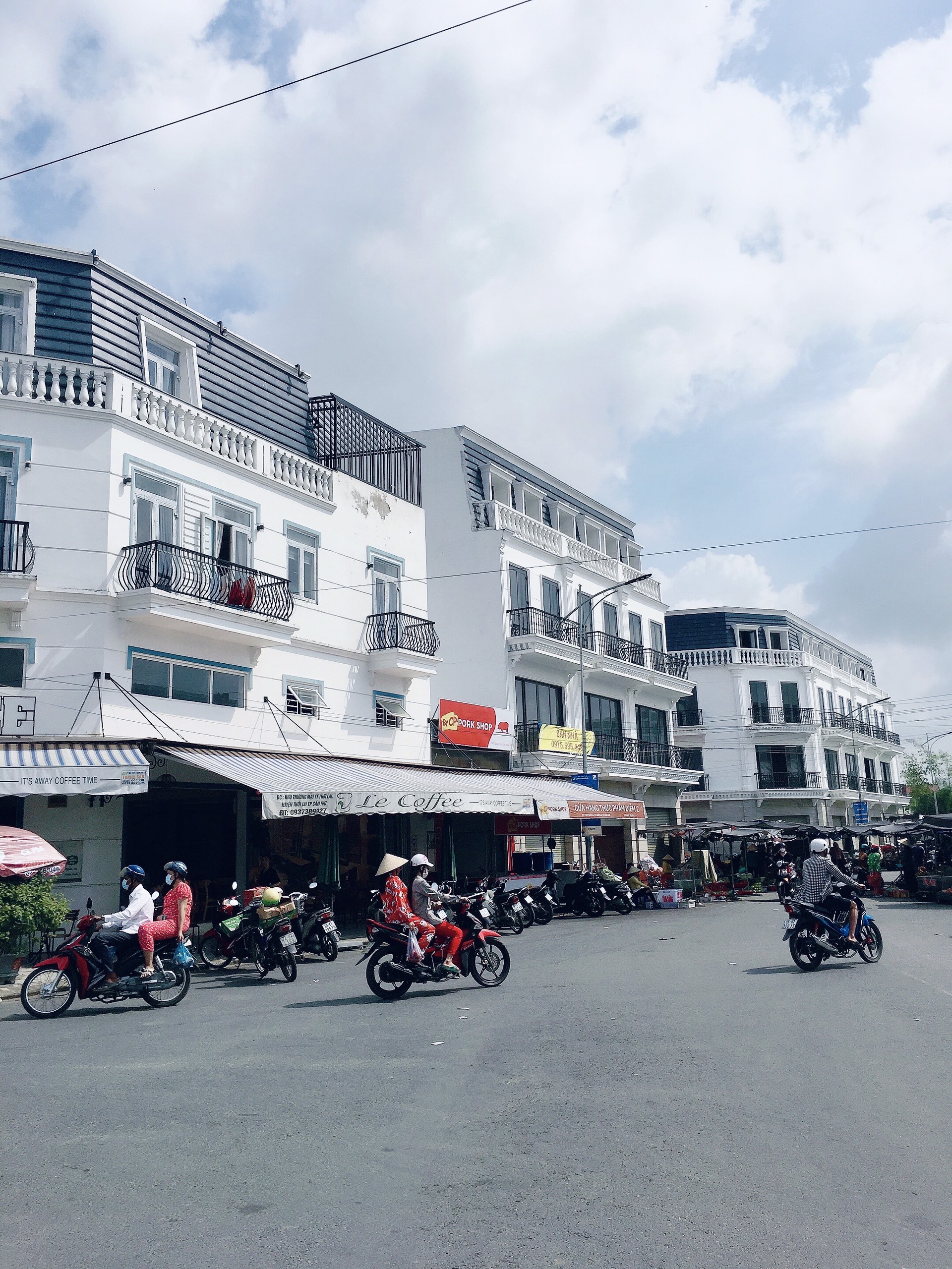 Nhà ở chợ giá đầu tư tại thị trấn thới lai