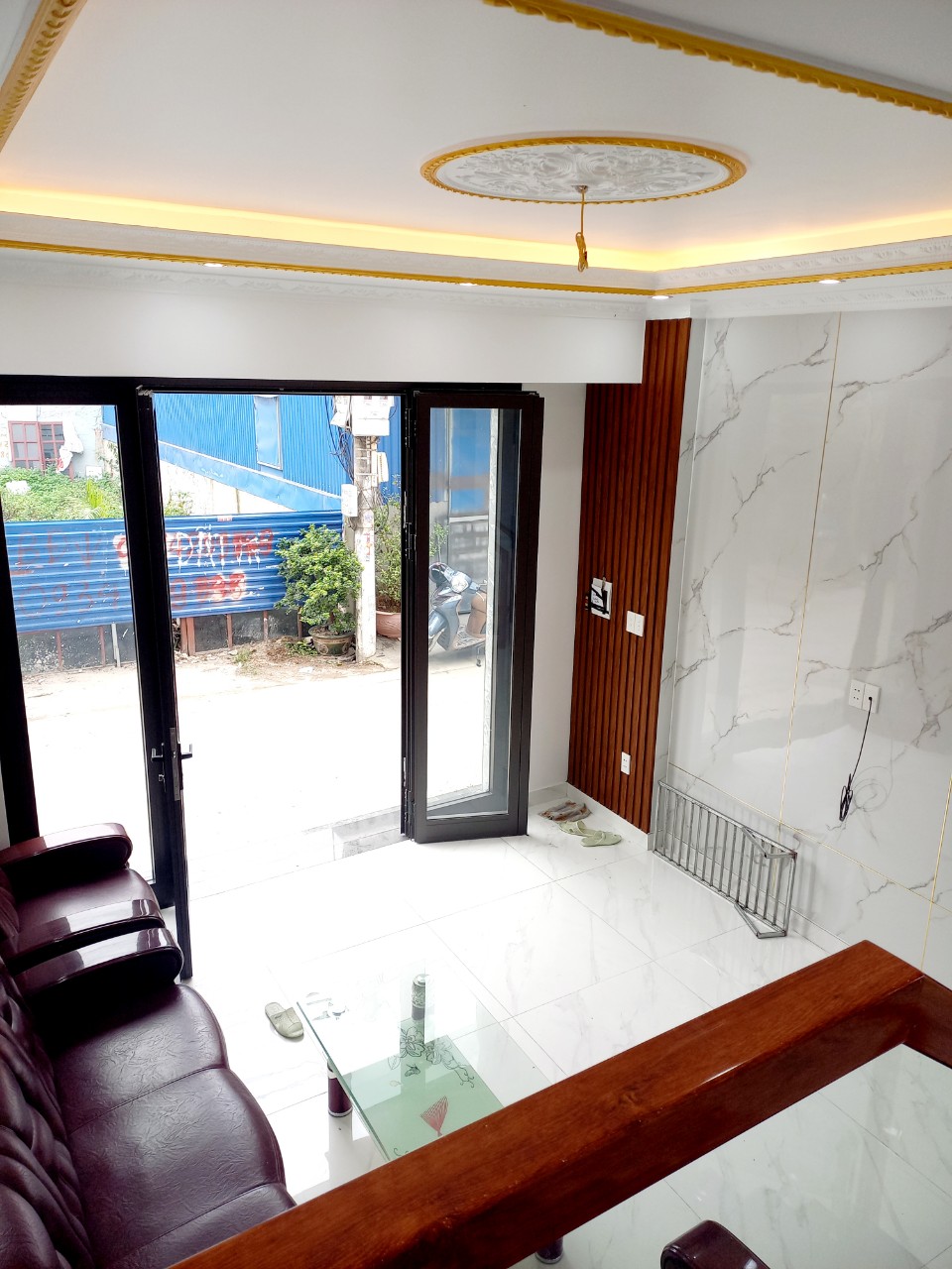 SIÊU PHẨM 3 TẦNG ĐỘC LẬP MẶT NGÕ 417 ĐẰNG HẢI OTO NGỦ TRONG NHÀ GIÁ 2650 TR