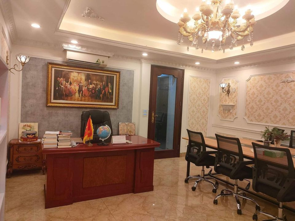 Em cần cho thuê văn phòng tại Phú La - Hà Đông-Hà Nội. Gồm một phòng ở và một phòng làm việc