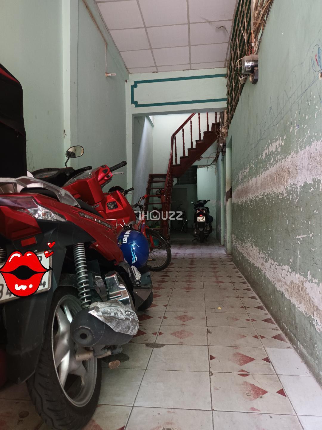 Định cư Mỹ bán gấp nhà đang kinh doanh nhà trọ 90m2 nhỉnh 6 tỷ