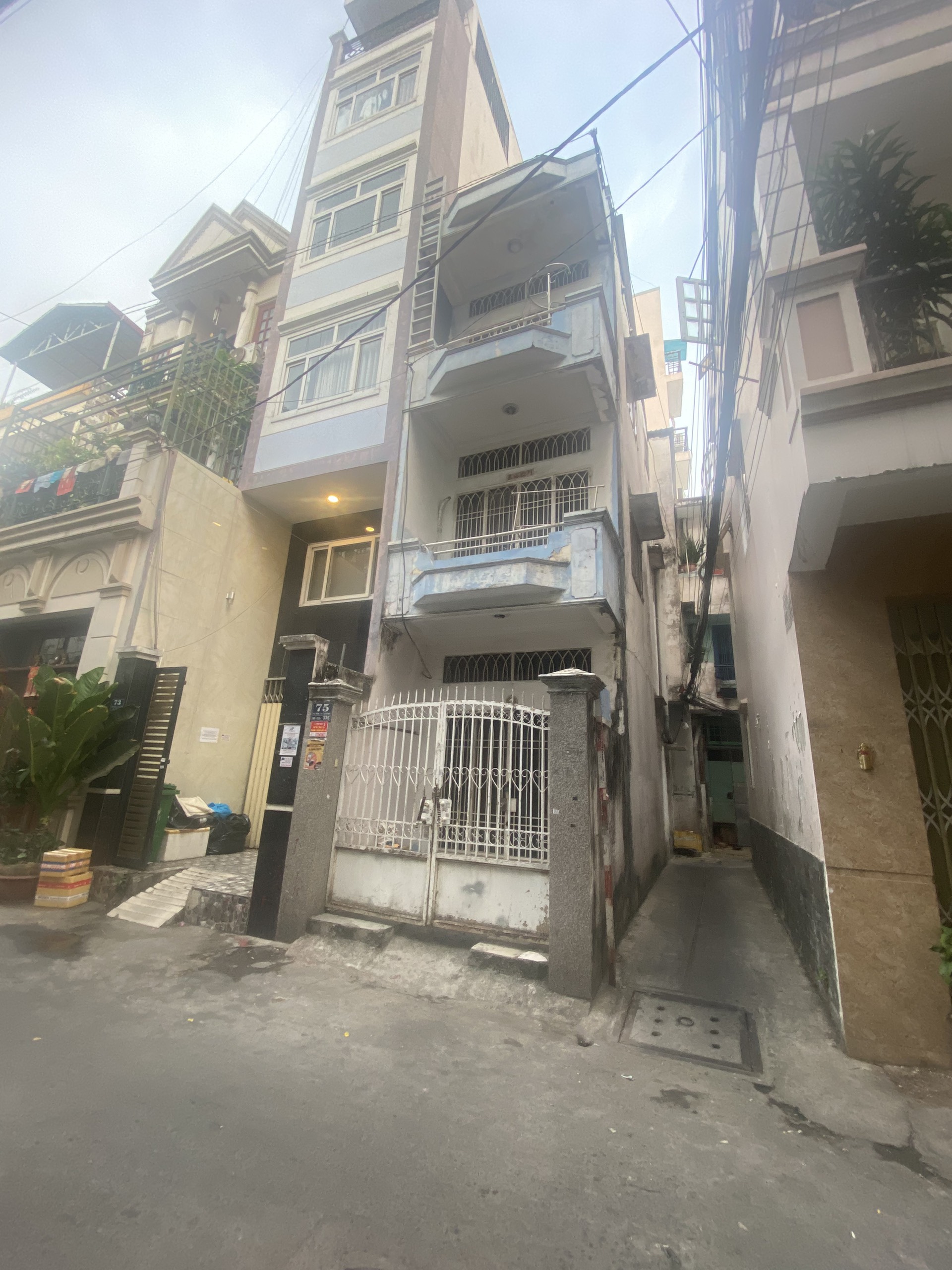 Cho thuê nhà HXH Lý Thường Kiệt ngay trường Nguyễn Thái Bình