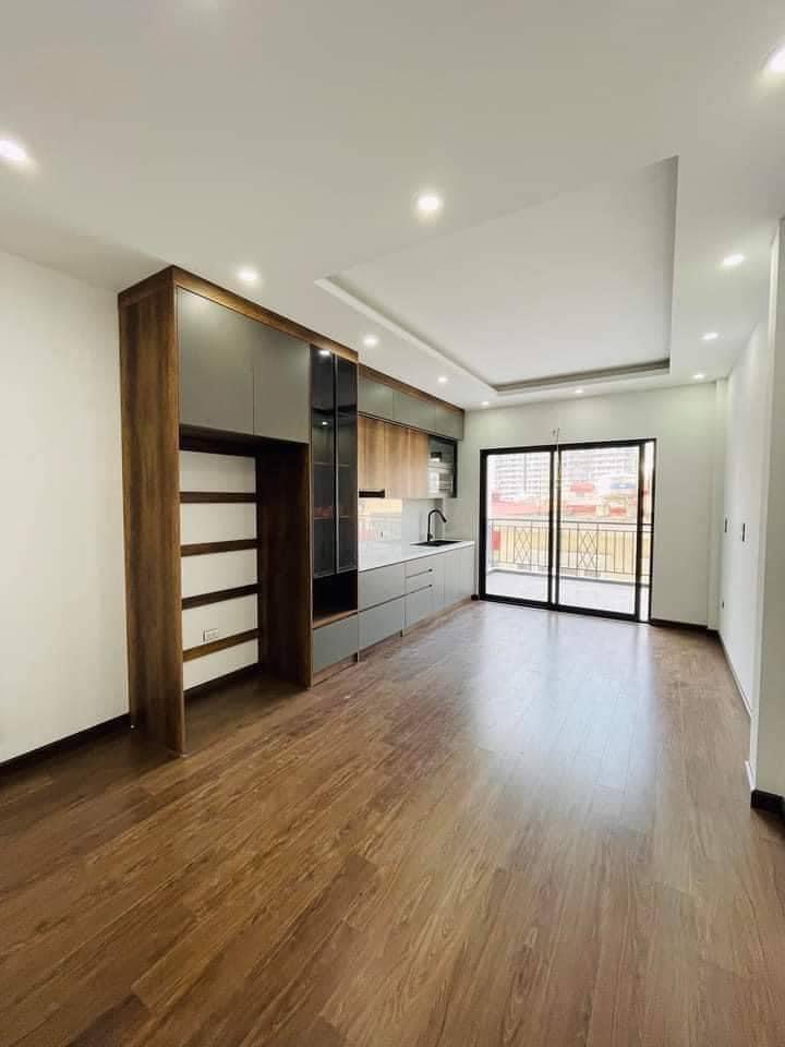 Bán nhà Kim Ngưu, 45m x 5T x 6 tỷ, THANG MÁY - Ô TÔ CÁCH 20M