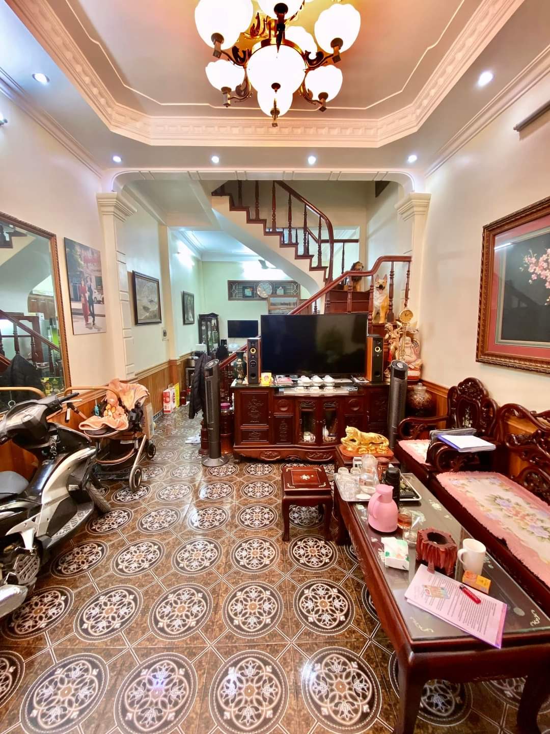 Bán nhà phố Bùi Ngọc Dương, Quận Hai Bà Trưng, vỉa hè rộng, kinh doanh đỉnh, ô tô đỗ cửa, DT 60m2, chào 8.7 tỷ