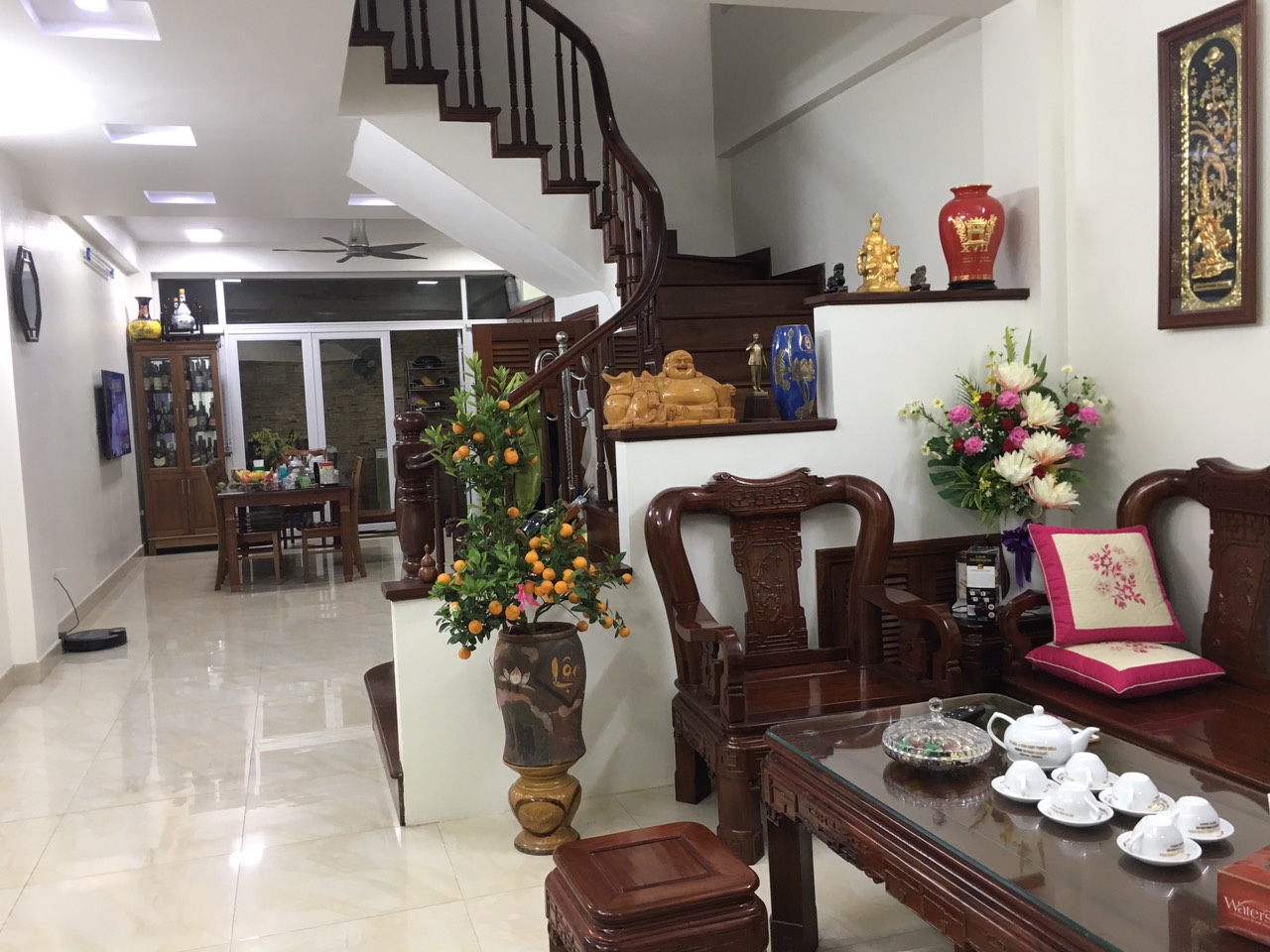 Cho thuê nhà Lk Văn Phú, Hà Đông, 90m2 x 5T, nhà đẹp, nhiều phòng, đồ cơ bản