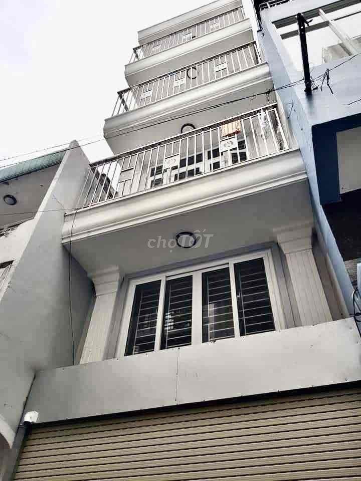 Nhà 4 tầng 220/40C Bùi Đình Tuý, quận Bình Thạnh, 4PN, Sân thượng