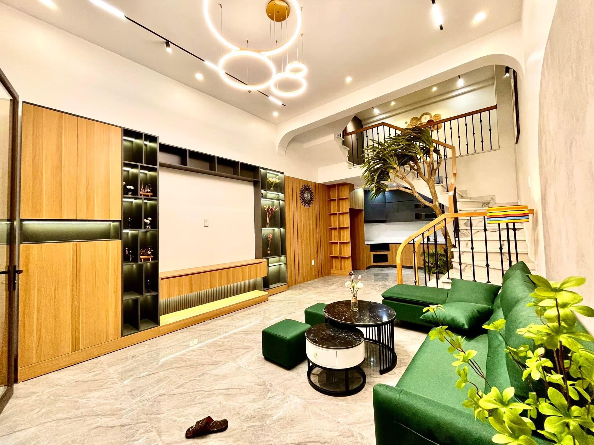 MẶT NGÕ KHƯƠNG ĐÌNH- KINH DOANH - NGÕ THÔNG -Ô TÔ ĐỖ CỬA-DT 58m2 x 4 tầng x MT 4m- GIÁ 5,2 Tỷ