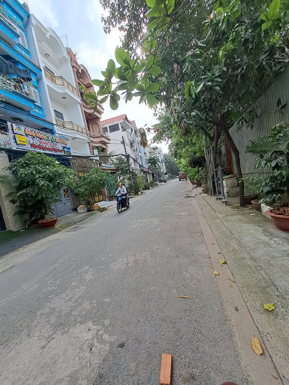 Bán nhà Nguyễn phúc chu p15 Tân bình Diện tích 4x15,5m Thiết kế 1 trệt 1 lửng 2 lầu sân thượng Nhà mới đẹp vào ở