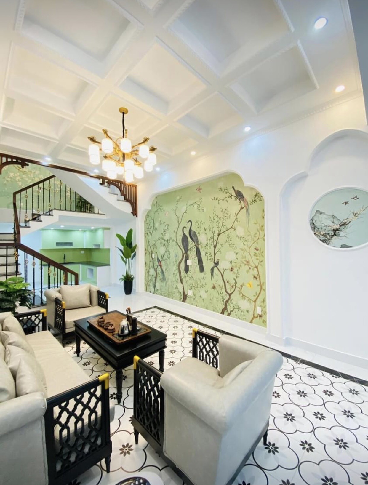 Mua nhà ở ngay, Ngõ Đê La Thành, Đống Đa, DT 36m2 x 5 tầng x MT 4.4m- Giá 3.3 tỷ