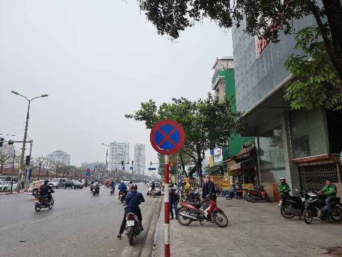 Giảm 1 tỷ nhà mặt phố Giải Phóng- Hai Bà Trưng, 90m2, mặt tiền 4, giá rẻ 9.6 tỷ.LH