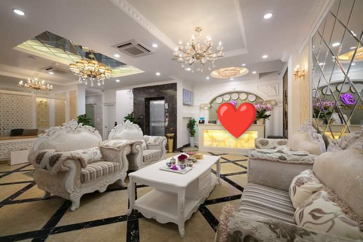 Bán Nhà Mặt Phố Lương Ngọc Quyến 306m2 x 6 Tầng x MT 9.7m Giá Chỉ 230 Tỷ. Thang Máy. Kinh Doanh. Tặng Nội Thất.