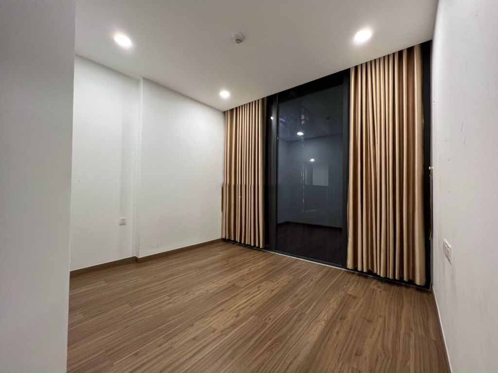 Căn hộ Ecogreen, 68m2, 2PN, 2WC, 13tr.