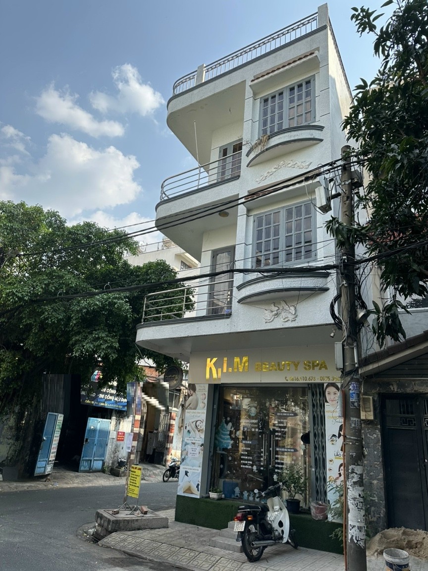 Cho thuê nhà căn góc khu Bàu cát P12 Q. Tân Bình