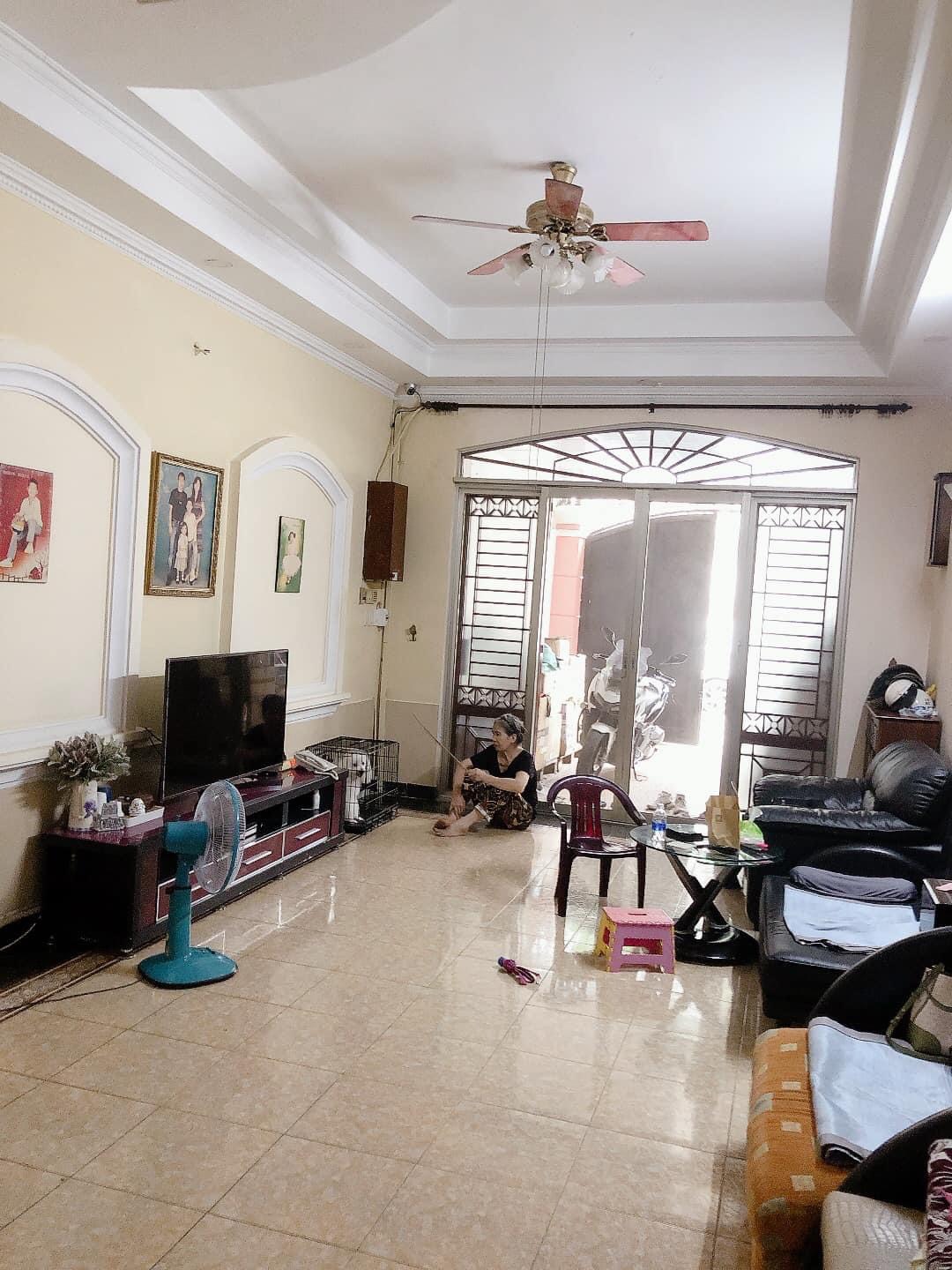 NHÀ 4 TẦNG KIÊN CỐ HẺM XE TẢI KHU VIP ĐÀO DUY ANH, PN, XE HƠI NGỦ NHÀ, 72M2, 12.6 TỶ