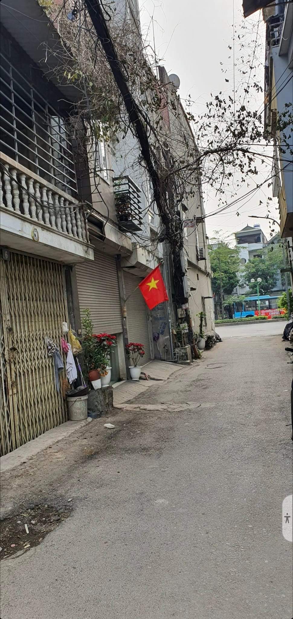 Cực hót! 53m2 đất Ngọc Thụy, mt4.8, ô tô,giá cực sốc hơn 2 tỷ