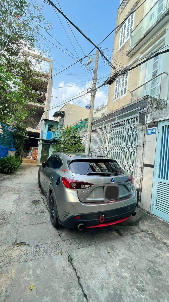 CC, Bán gấp căn nhà Phường 1, Gò Vấp, HXH, DT lớn 120m2 giá chỉ hơn 6 tỷ