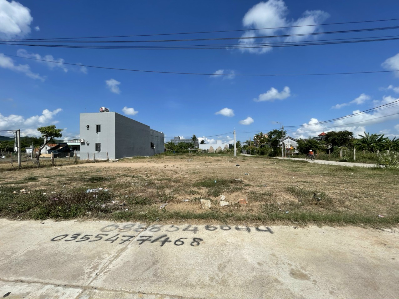 CẦN BÁN NHANH LÔ ĐẤT ĐẸP, VIEW MÁT MẺ TX ĐÔNG HÒA, PHÚ YÊN