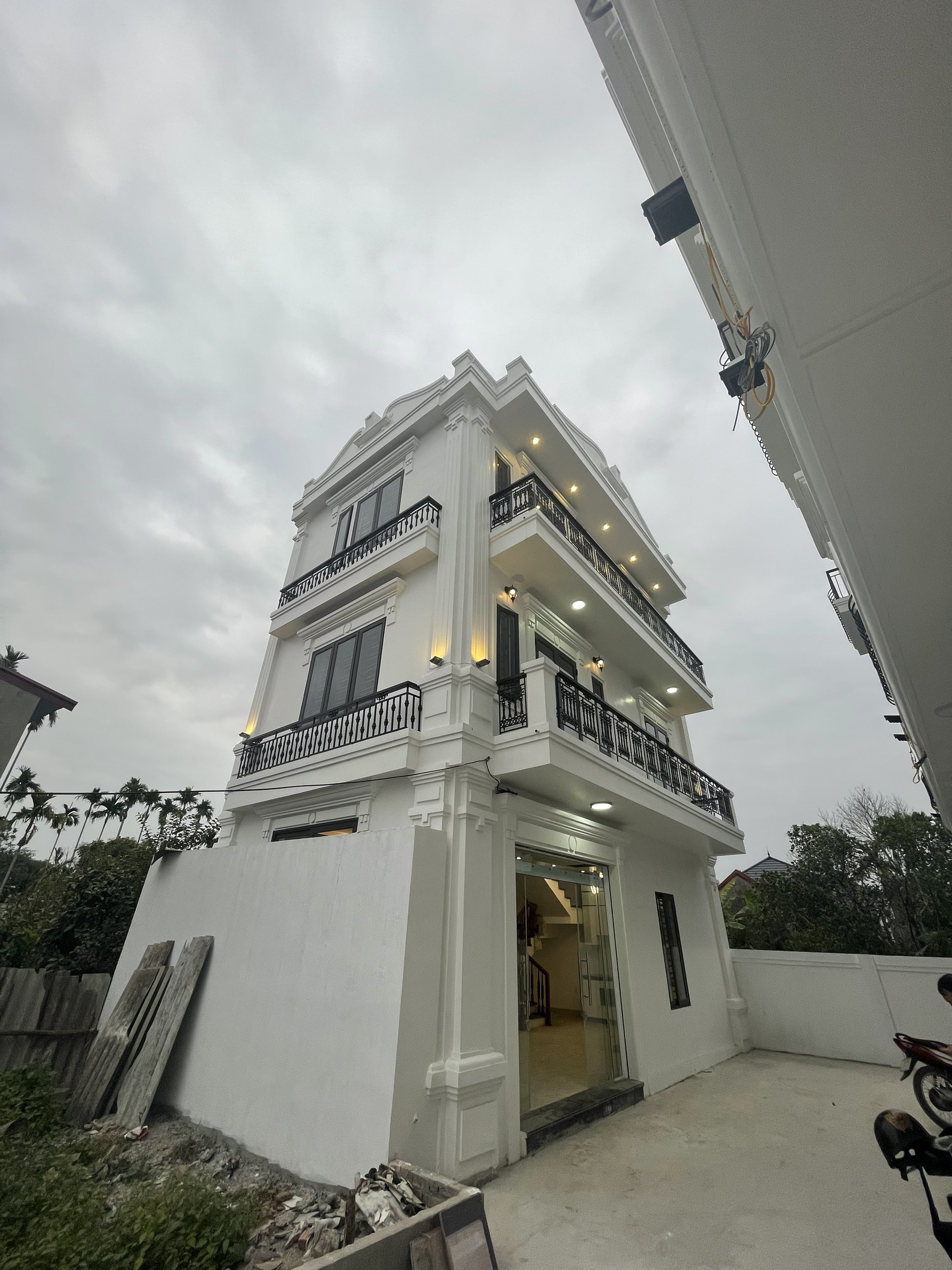 Cần Bán Gấp Nhà Tự Lập Đặng Cương An Dương. DT: 72,5 m2, 3 Tầng, Đường ô Tô, Chỉ 2,15 tỷ