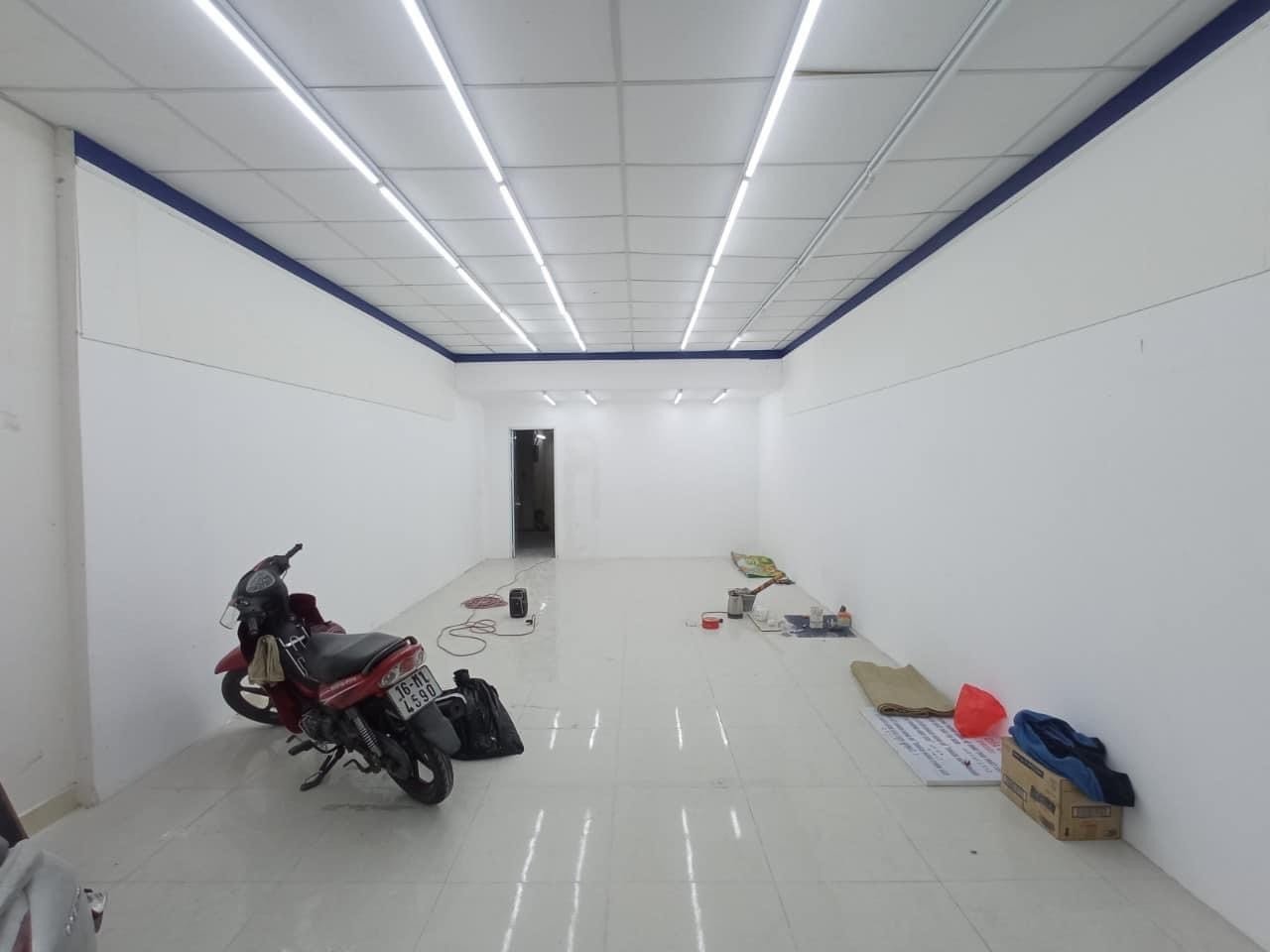 MT1439. CHO THUÊ NHÀ MẶT ĐƯỜNG ĐÀ NẴNG THÔNG SÀN 110M2