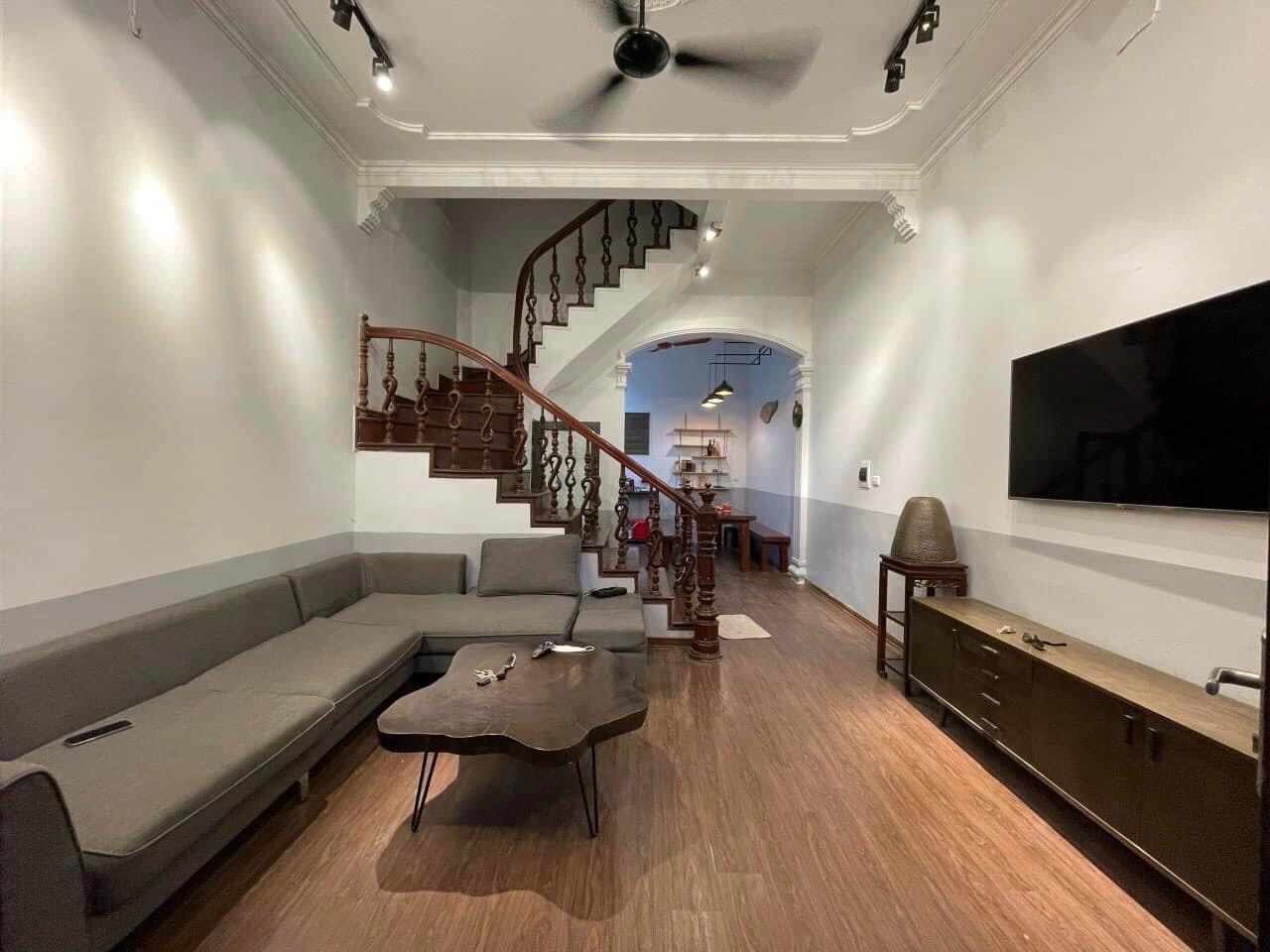 Sở Hữu Ngay Căn Nhà Riêng 6 Tầng, 30m2 Tại Phố Chính Kinh - Thanh Xuân - Tiện ích Xung Quanh Đầy Đủ.