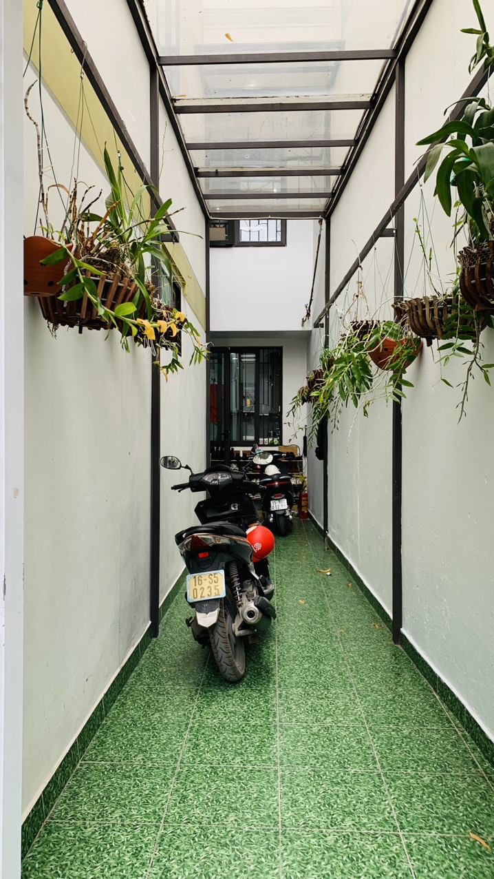 Bán nhà siêu đẹp xây độc lập gần trường Cao đẳng Y (Trần Nguyên Hãn) - 47m2 x 5 tầng - 2,5 tỷ