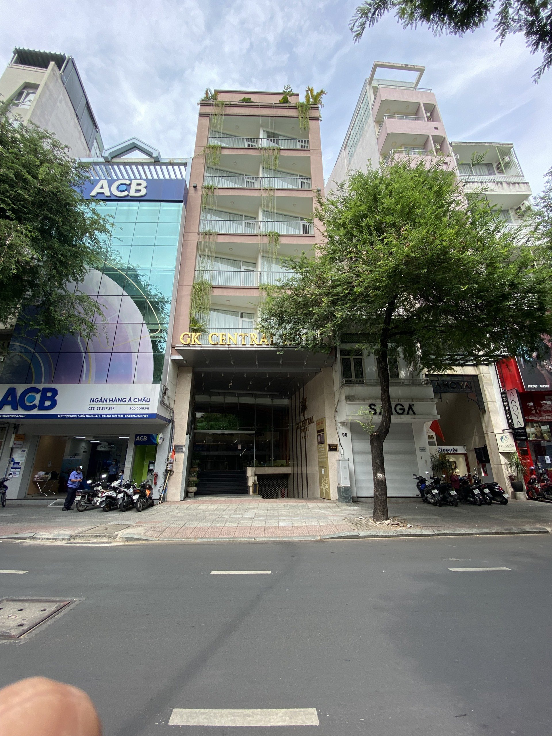 Cần Tiền Bán MT đường Nguyễn Thiện Thuật, Quận 3, Dt: 6.2x17, Dtcn: 99m2, KC: Đất Trống, HĐT: . 39 Tỷ.