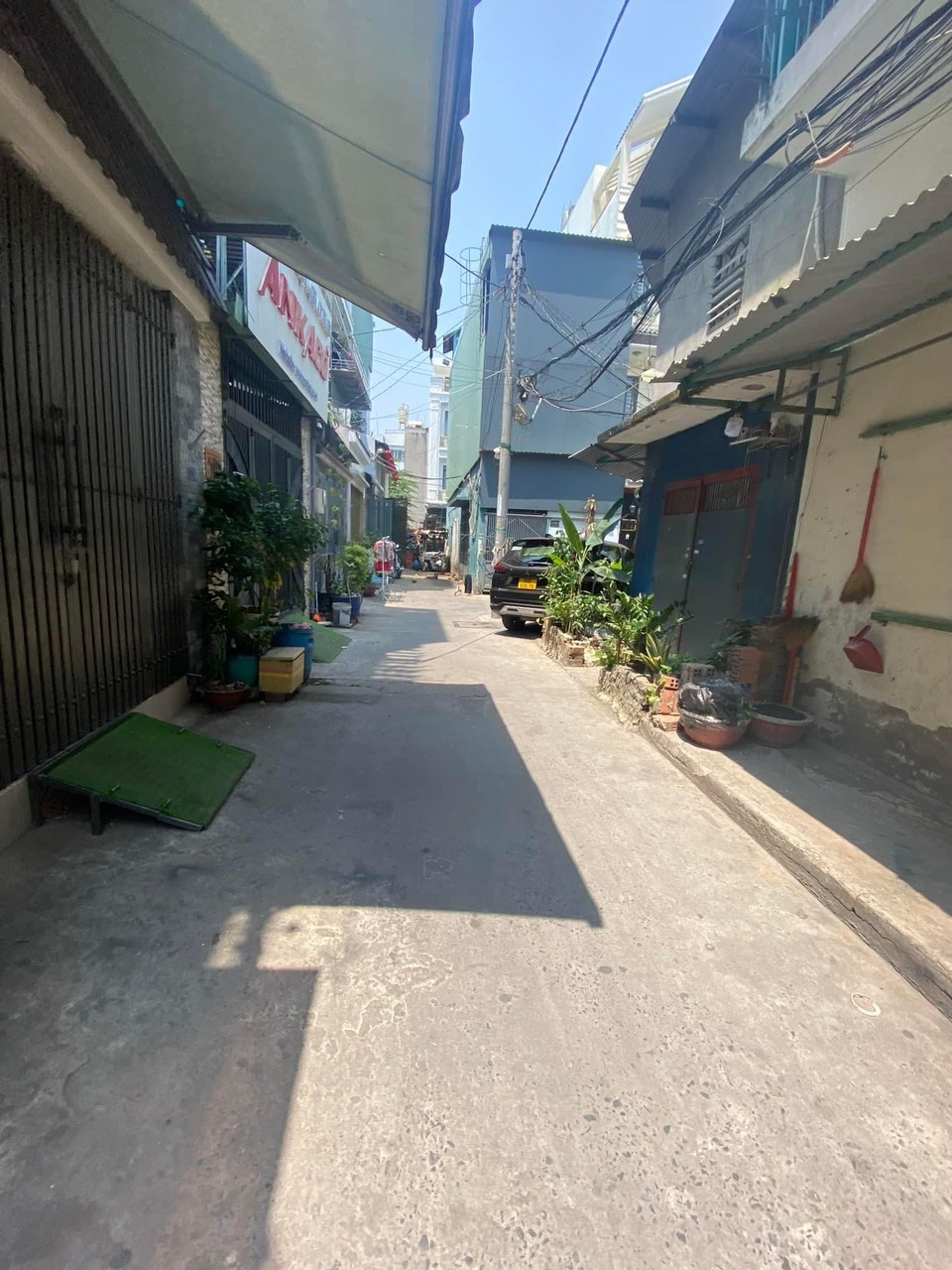 Bán nhà 2 tầng đường số 8, bhh, hẻm xe hơi 5m, 66m2 chỉ 5.3 tỷ TL