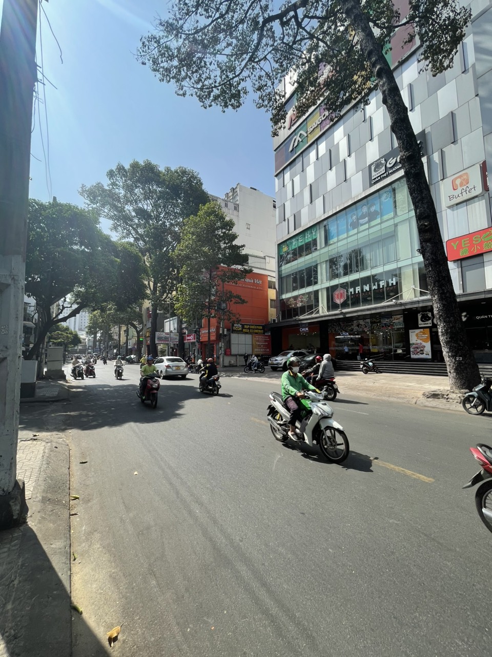 NHÀ CHO THUÊ QUÁ RỘNG KINH DOANH ĐA NGÀNH NGHỀ ĐƯỜNG UNG VĂN KHIÊM QUẬN BÌNH THẠNH